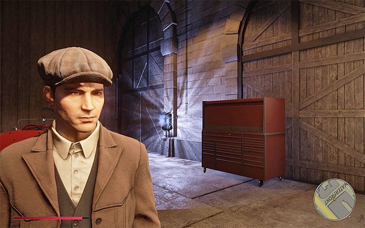 Dzięki przywróceniu dostaw prądu do bramy możesz już wsiąść do auta i wyjechać nim z magazynu - Mafia Definitive Edition: Trautenberg Sportr - ukryty samochód, gdzie znaleźć - Mafia 1 Definitive Edition - poradnik, solucja
