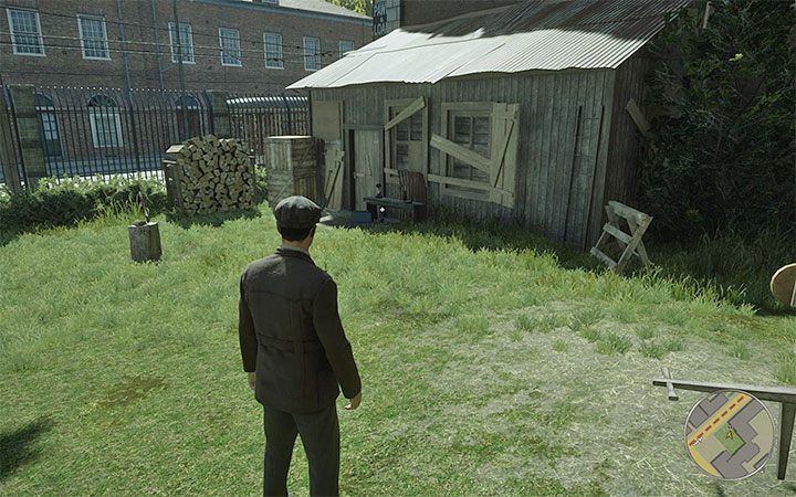 Dotrzyj do ogrodzonego parkingu z obrazka 1 i przeskocz przez płot - Mafia Definitive Edition: Komiksy Gangsters Monthly - sekret, znajdźka - Mafia 1 Definitive Edition - poradnik, solucja