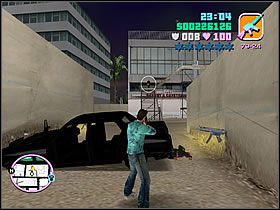 Wejście do kompleksu znajduje się po Twojej lewej - Loose Ends - Bonus Budka Telefoniczna - Grand Theft Auto: Vice City - poradnik do gry