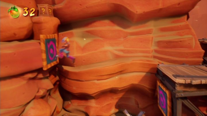 Idąc dalej czas wspiąć się po ścianie - Crash 4: Gaz do dechy solucja, opis przejścia - Crash Bandicoot 4 - poradnik, solucja