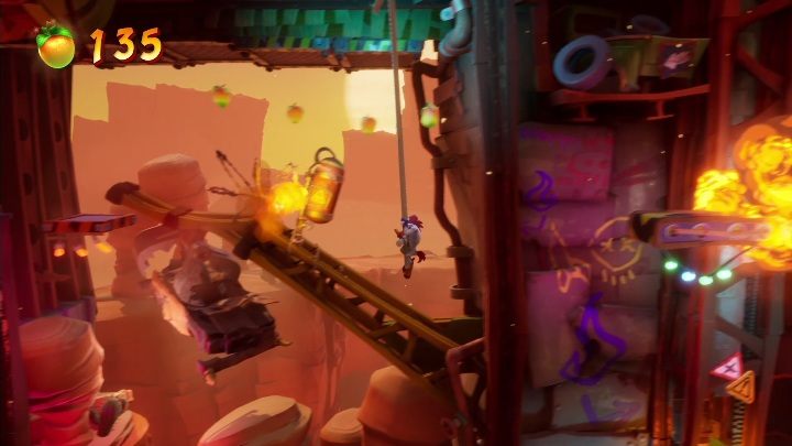 Podczas jazdy na linie uważaj na płomienie - Crash 4: W drogę! solucja, opis przejścia - Crash Bandicoot 4 - poradnik, solucja