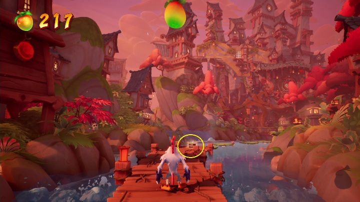 Taśmę znajdziesz zaraz za wodospadem, przed drogą stworzoną z liści - Crash 4: Kręcioł - solucja, opis przejścia - Crash Bandicoot 4 - poradnik, solucja