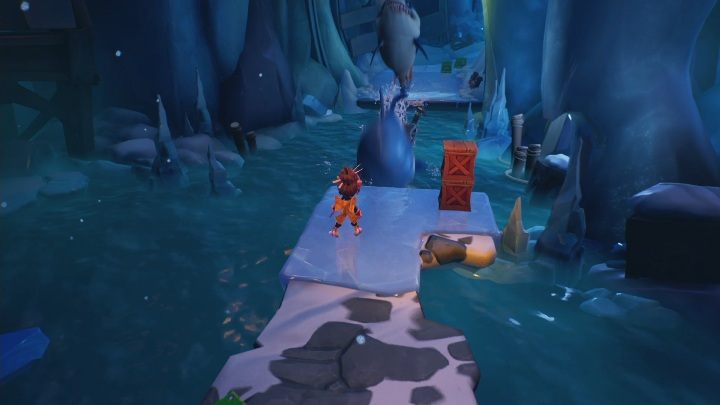 Kolejny ciekawy element to rekiny wyskakujące z wody - Crash 4: Zimna krew - solucja, opis przejścia - Crash Bandicoot 4 - poradnik, solucja