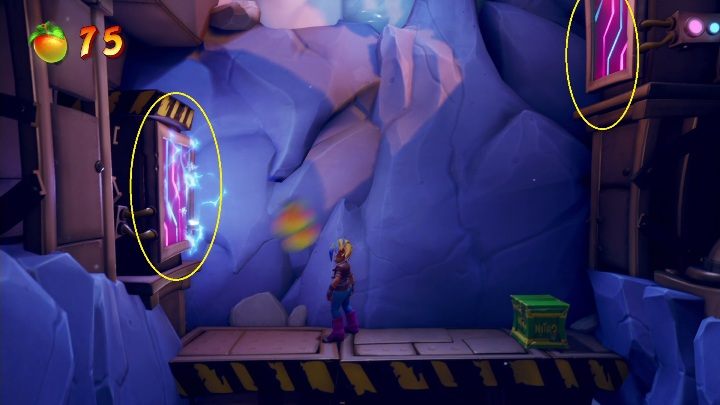 Twoim kolejnym ważnym zadaniem jest ominięcie porażenia prądem - Crash 4: Prosto z mostu - solucja, opis przejścia - Crash Bandicoot 4 - poradnik, solucja