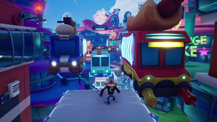 Sekwencje z autobusami są dość proste - Crash 4: Bieg po przekąski - solucja, opis przejścia - Crash Bandicoot 4 - poradnik, solucja
