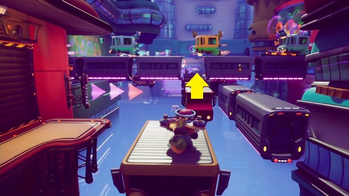 Po autobusach musisz przejść dalej - Crash 4: Godzina szczytu - solucja, opis przejścia - Crash Bandicoot 4 - poradnik, solucja