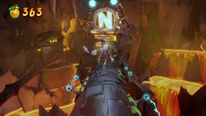 Ostatni etap tej planszy to bezpośredni bieg na górę - Crash 4: Toksyczne tunele - solucja, opis przejścia - Crash Bandicoot 4 - poradnik, solucja