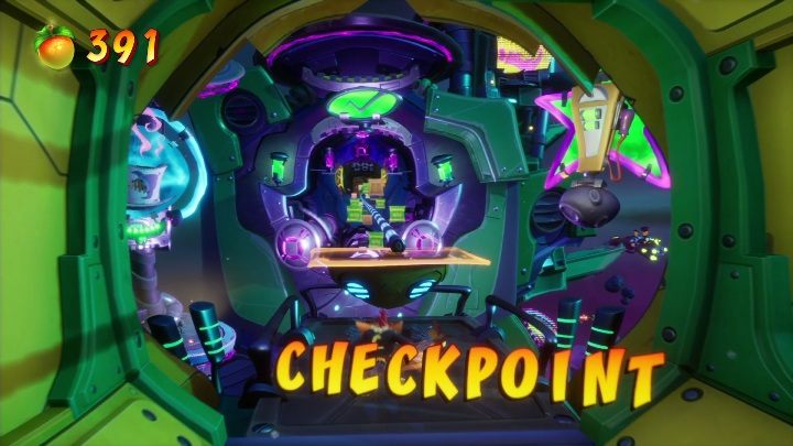 Kolejna sekwencja z jazdą po rurze - Crash 4: Gotowy do startu - solucja, opis przejścia - Crash Bandicoot 4 - poradnik, solucja