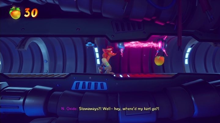 Na tym poziomie będziesz czasami poruszał się wentylacją - Crash 4: Pasażer na gapę - solucja, opis przejścia - Crash Bandicoot 4 - poradnik, solucja