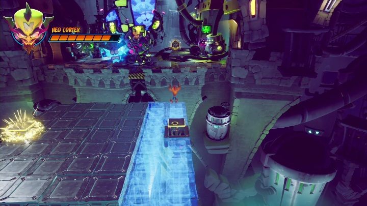 Ponownie wskocz na specjalne platformy i skacz po nich, aż zamienią się w zwykłe - Crash 4: Neo Cortex, finałowa walka - jak pokonać? - Crash Bandicoot 4 - poradnik, solucja