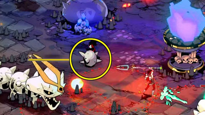 Główna głowa nie pozostaje bezczynna podczas atakowania małych głów i również musicie spodziewać się ataków z jej strony - Hades: Lernejska hydra - Asfodel - boss, jak pokonać - Hades - poradnik do gry