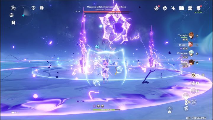 Równie groźnym atakiem jest przyzwanie elektrycznych filarów przypominających włócznie - Genshin Impact: Raiden Shogun - boss, jak pokonać? - Genshin Impact - poradnik do gry