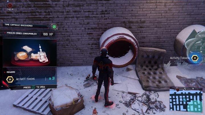 W tej dzielnicy odnajdziesz 2 kapsuły czasu - Spider-Man Miles Morales: Hells Kitchen - mapa, znajdźki, lokacje - Spider-Man Miles Morales - poradnik, solucja