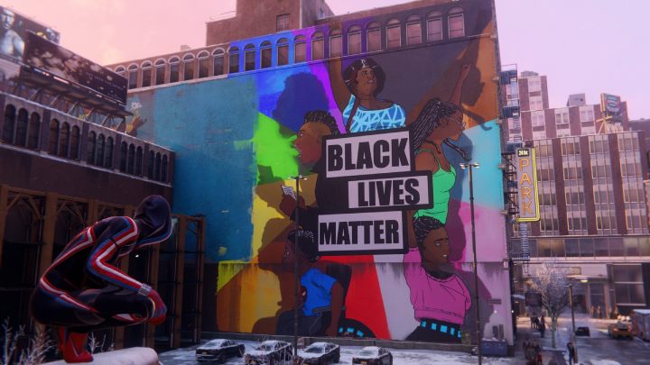 Po wykonaniu wszystkich aktywności z aplikacji MSMZS, Miles otrzyma prezent od mieszkańców miasta - Spider-Man Miles Morales: Easter eggi - Spider-Man Miles Morales - poradnik, solucja