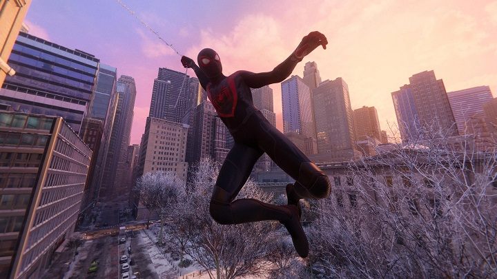 Jeśli jest to twoje pierwsze podejście do Spider-Mana poświęć trochę czasu na naukę poruszania się - Spider-Man Miles Morales: Porady na start - Spider-Man Miles Morales - poradnik, solucja