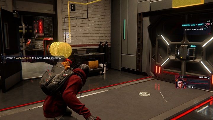 Użyj jadowitych zdolności na generatorze (L1+kwadrat) aby otworzyć drzwi i wyczyść halę z ochroniarzy Roxxon - Spider-Man Miles Morales: Laboratoria Roxxon - wszystkie lokacje, lista - Spider-Man Miles Morales - poradnik, solucja