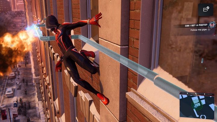 Porozmawiaj z dziewczyną na tarasie niedaleko parku w dzielnicy finansowej - Spider-Man Miles Morales: Aktywności w aplikacji MSMZS - solucja, lista - Spider-Man Miles Morales - poradnik, solucja