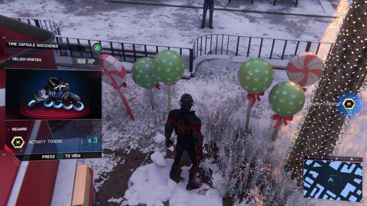 W tej dzielnicy odnajdziesz 2 kapsuły czasu - Spider-Man Miles Morales: Midtown - mapa, znajdźki, lokacje - Spider-Man Miles Morales - poradnik, solucja