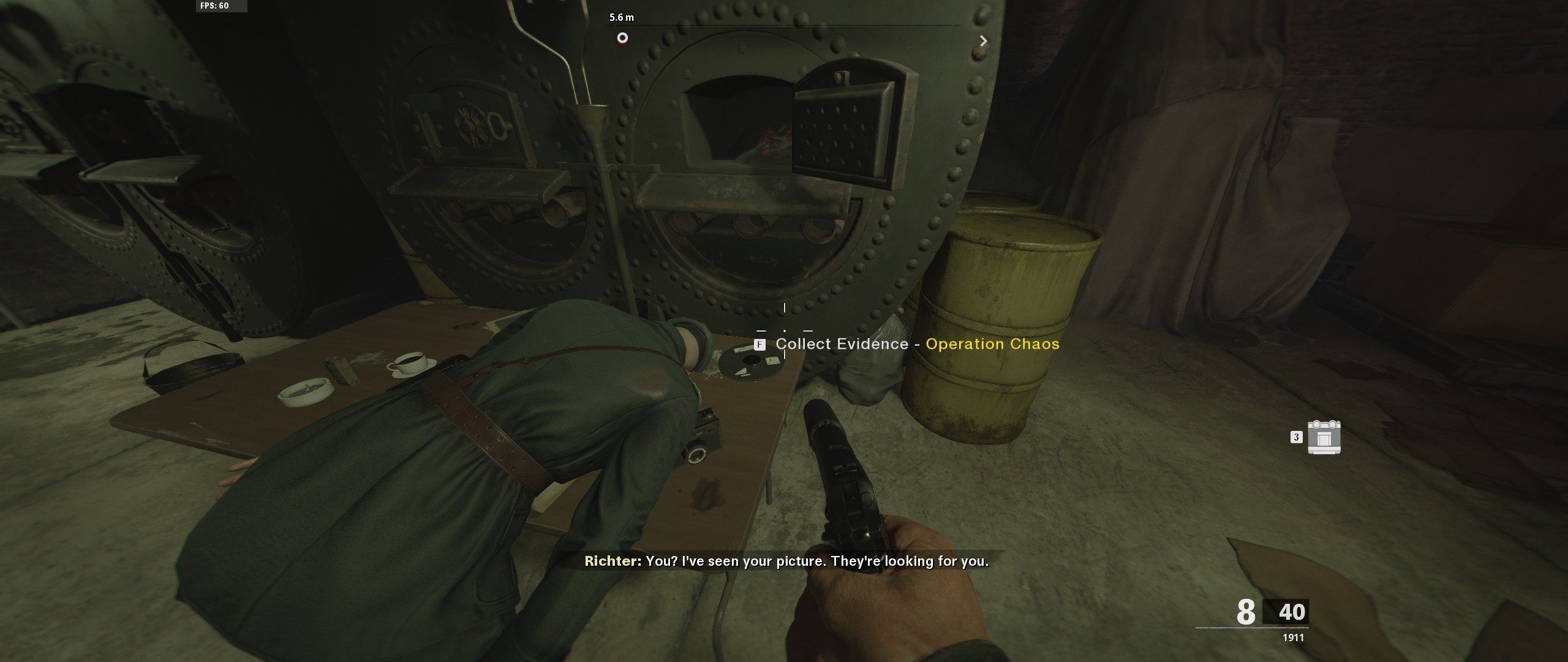 Przy jednym z biurek znajdziesz taśmę z nagraniamia do Operacji Chaos. - Call of Duty Cold War: Cegła w murze - dowody - Call of Duty Cold War - poradnik do gry