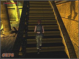 Tylko jedna belka [#375] w okolicy nadaje się jako przejście w bezpieczne miejsce - czyli na balkon okalający sale - [Misja 20] Hall of Seasons - użycie kryształów, podziemna machina i czerwony duch (cz.1) - Tomb Raider: The Angel of Darkness - poradnik do gry
