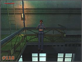 Gdy ta się zatrzyma, przeskocz na przeciwległą belkę - [Misja 06] Serpent Rogue (cz.3) | Tomb Raider The Angel of Darkness - Tomb Raider: The Angel of Darkness - poradnik do gry