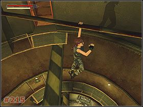 Otwórz drzwi i będąc w tunelu zabierz leżące na ziemi Naboje M-V9 [#214] - [Misja 11] Louvre Strom Drains (cz.2) | Tomb Raider The Angel of Darkness - Tomb Raider: The Angel of Darkness - poradnik do gry