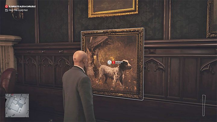Jeśli chcesz dostać się do środka od strony pokoju Rebecci to wejdź w interakcję z obrazem psa - Hitman 3: Sekretne pokoje - jak otwierać? Dartmoor, solucja - Hitman 3 - poradnik, solucja