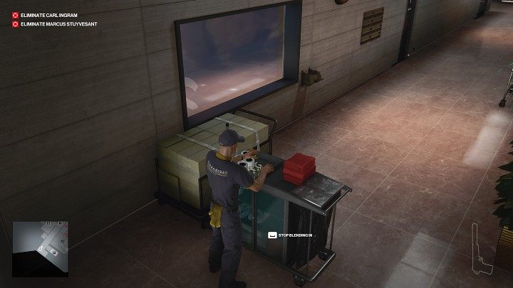 Agent 47 może wtapiać się w otoczenie poprzez wykonywanie określonych czynności, jak np - Hitman 3: Skradanie się - Hitman 3 - poradnik, solucja