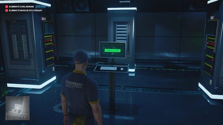 Przejdź przez podwójne drzwi, a trafisz prosto do serwerowni (punkt 27 na mapie) - Hitman 3: How The Mighty Fall - Dubaj, zadania fabularne, solucja - Hitman 3 - poradnik, solucja