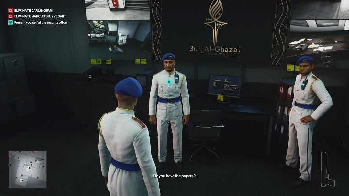 Po zdobyciu rozkazów możesz wrócić do pokoju ochrony (punkt 13 na mapie), gdzie wcześniej podsłuchałeś rozmowę Marcusa i przedstawić się - Hitman 3: (In)Security - Dubaj, zadania fabularne, solucja - Hitman 3 - poradnik, solucja