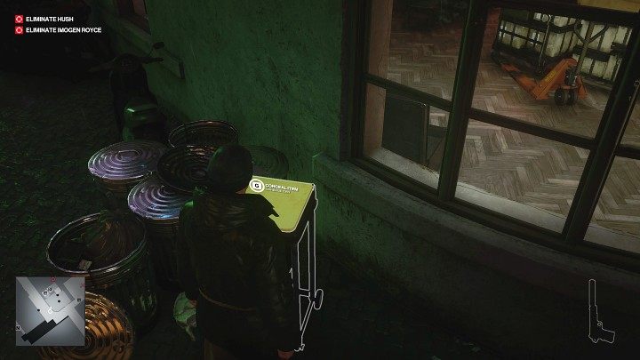 Po lewej stronie znajdziesz kubeł na śmieci - Hitman 3: Impulse Control - Chongqing, zadania fabularne, solucja - Hitman 3 - poradnik, solucja