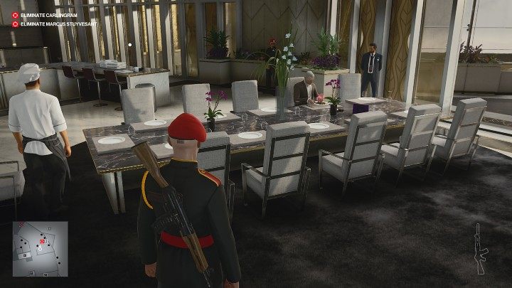 Po chwili ofiara zejdzie na dół i skosztuje swój ostatni posiłek, a Ty w stroju ochroniarza penthouseu będziesz poza kręgiem jakichkolwiek podejrzeń - Hitman 3: Carl Ingram - jak zabić? Dubaj, solucja - Hitman 3 - poradnik, solucja