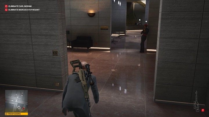Wejdź po drabinie na górę i skręć w lewo - Hitman 3: Carl Ingram - jak zabić? Dubaj, solucja - Hitman 3 - poradnik, solucja