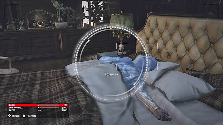 Korytarza obok sypialni pilnuje 2 strażników - możesz ich ominąć korzystając z przebrania ochroniarza / prywatnego detektywa, bądź też dotrzeć do sypialni od strony balkonu, małego biura lub sąsiadującego z nią sekretnego pokoju - Hitman 3: Miejsca skanowania aparatem - mapa, lista - Hitman 3 - poradnik, solucja