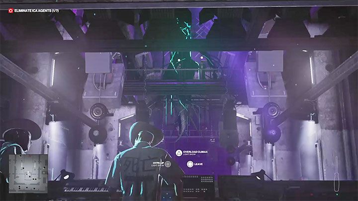 Szybko wciśnij przycisk Hype Up Light Show - Hitman 3: Agent Montgomery - jak zabić? (The Leader) - Berlin, solucja - Hitman 3 - poradnik, solucja