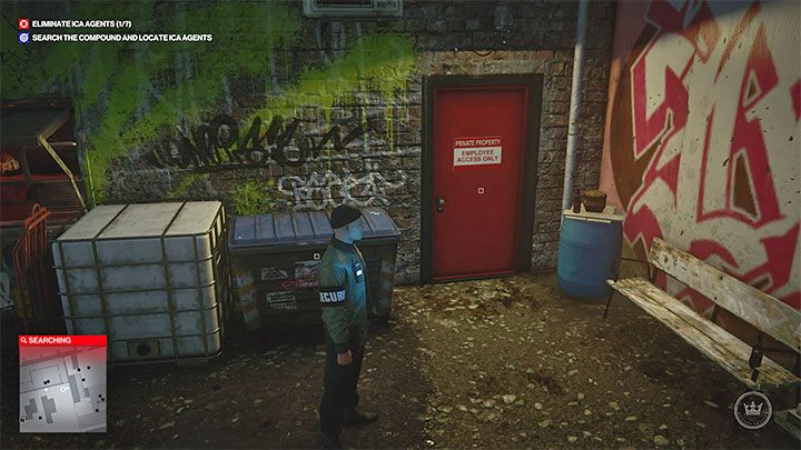 Chodzi tu o dwa wejścia zlokalizowane w południowo-wschodniej części budynku - Hitman 3: Klub Holle - jak wejść do środka? - Hitman 3 - poradnik, solucja