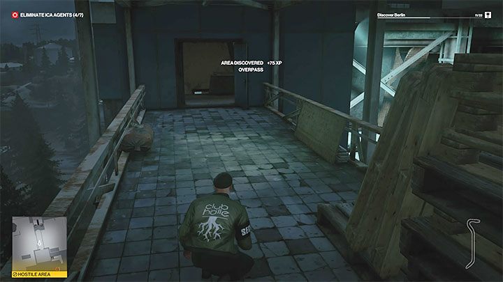 Jeżeli jako pierwszy odwiedziłeś budynek motocyklistów z północnej części mapy, to możesz łatwo dotrzeć z niego do klubu - Hitman 3: Klub Holle - jak wejść do środka? - Hitman 3 - poradnik, solucja