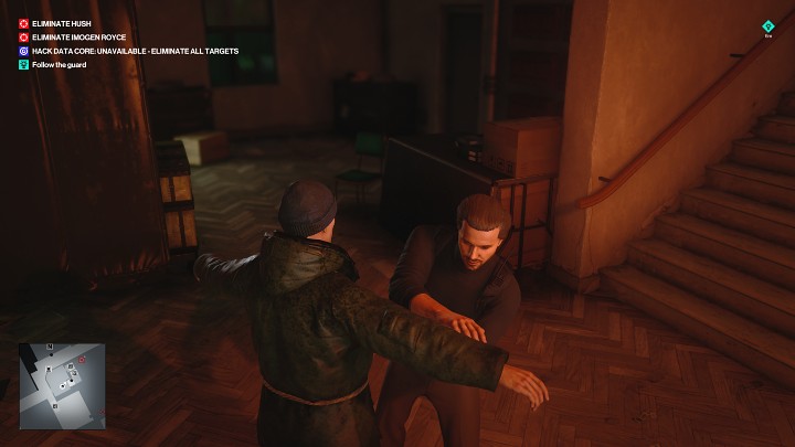 Na parterze przywita Cię dwóch mężczyzn - Hitman 3: Hush - jak zabić? Chongqing, Chiny, solucja - Hitman 3 - poradnik, solucja