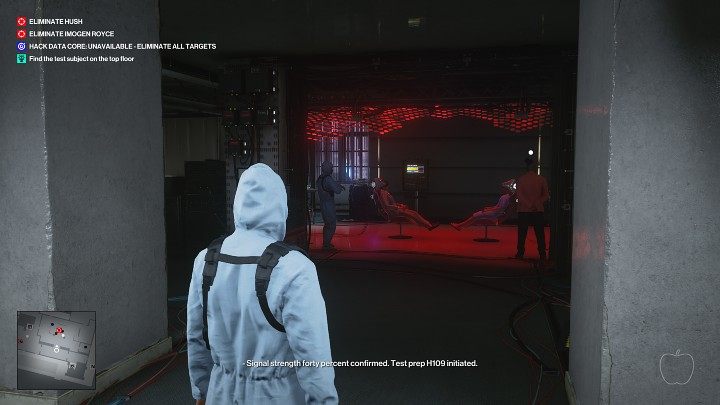 Udaj się teraz na klatkę schodową i wejdź dwa piętra wyżej - Hitman 3: Hush - jak zabić? Chongqing, Chiny, solucja - Hitman 3 - poradnik, solucja
