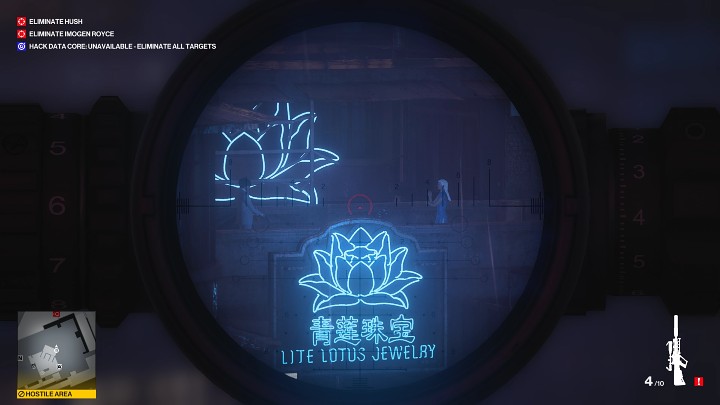 Gdy wszystkie urządzenia Imogen Royce zostaną zniszczone, kobieta wścieknie się i zaprosi Husha na pogawędkę w wąskim przejściu pomiędzy ich budynkami - Hitman 3: Imogen Royce - jak zabić? Chongqing, Chiny, solucja - Hitman 3 - poradnik, solucja