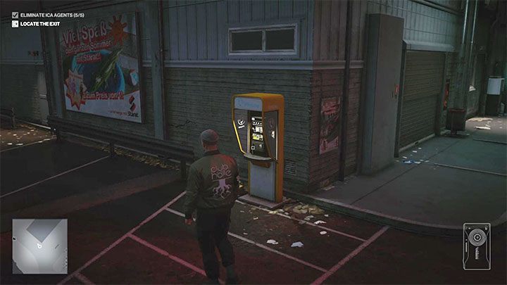 Po dotarciu na stację odszukaj budkę telefoniczną i wejdź z nią w interakcję - Hitman 3: Sekretne wyjście/easter egg - jak odblokować? - Hitman 3 - poradnik, solucja