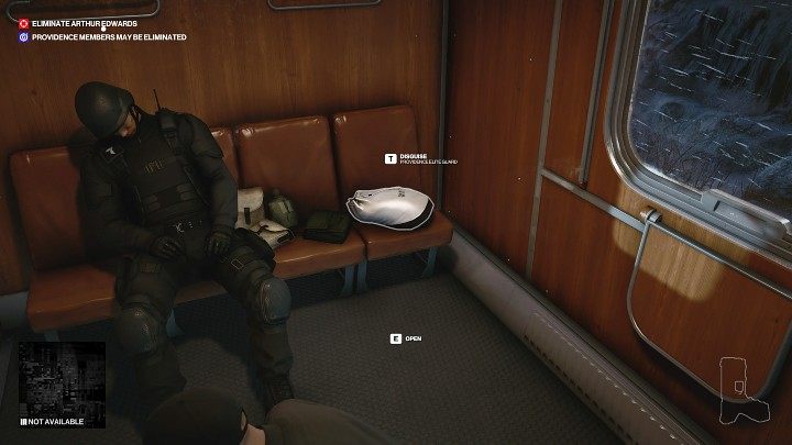 W przedziale trafisz na jednego śpiącego strażnika, który nie zwróci na Ciebie uwagi, jeśli nie będziesz hałasować - Hitman 3: Arthur Edwards - jak zabić? Carpathian Mountains, solucja - Hitman 3 - poradnik, solucja