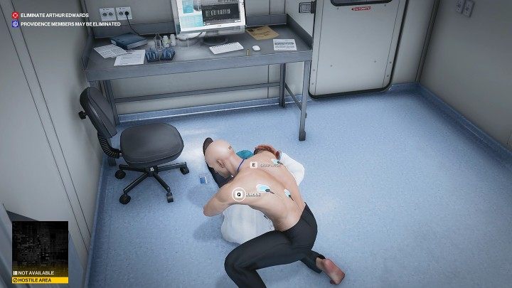 Wstań z łóżka i przejdź przez przeszklone drzwi - Hitman 3: Bullet Train - jak odblokować trofeum/osiągnięcie? - Hitman 3 - poradnik, solucja