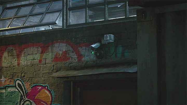 W pilniej strzeżonych miejscach na mapie Berlina znajdują się kamery - Hitman 3: Monitoring - gdzie sabotować? - Hitman 3 - poradnik, solucja