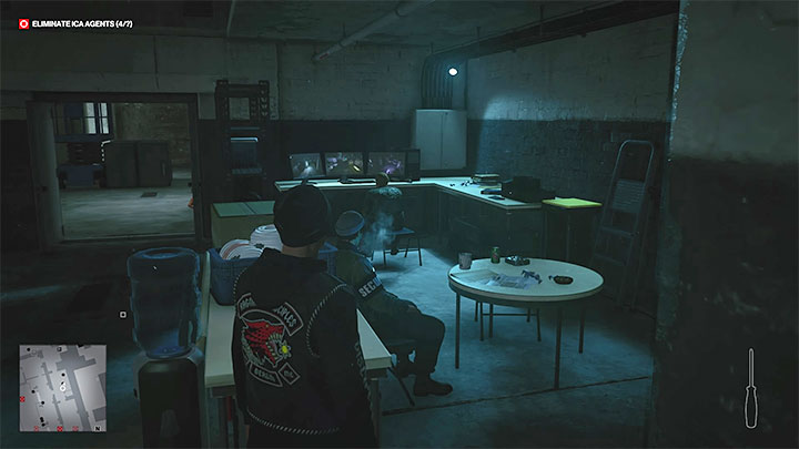 Dokonanie sabotażu monitoringu w tej lokacji jest prostsze - Hitman 3: Monitoring - gdzie sabotować? - Hitman 3 - poradnik, solucja
