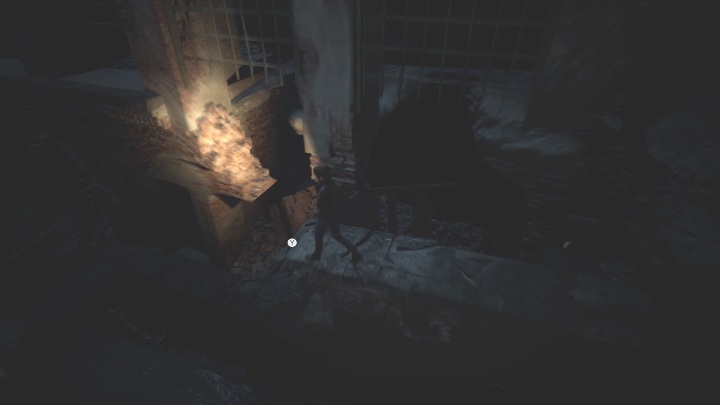 Poruszaj się korzystając ze wszelkich możliwych dziur oraz przejść - The Medium: Ruiny - solucja, opis przejścia - The Medium - poradnik do gry