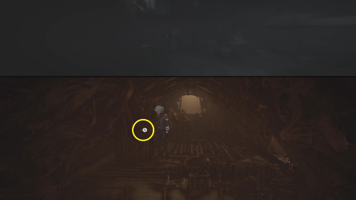 Na piętrze jest przełącznik energii - The Medium: Warsztat - solucja, opis przejścia - The Medium - poradnik do gry