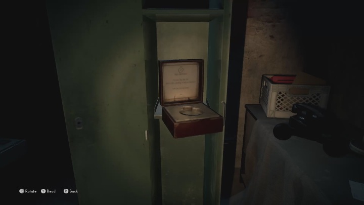 Kolejnym krokiem jest otworzenie metalowej szafki - The Medium: Piwnica - solucja, opis przejścia - The Medium - poradnik do gry