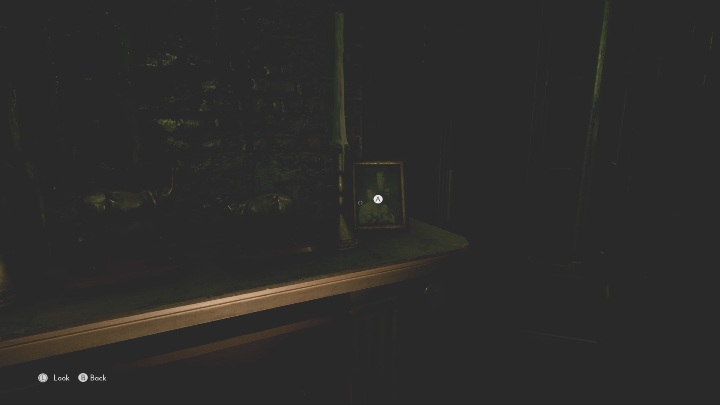 Zaraz obok niego znajdziesz zdjęcie, któremu również musisz się przyjrzeć - The Medium: Dom Richarda - solucja, opis przejścia - The Medium - poradnik do gry