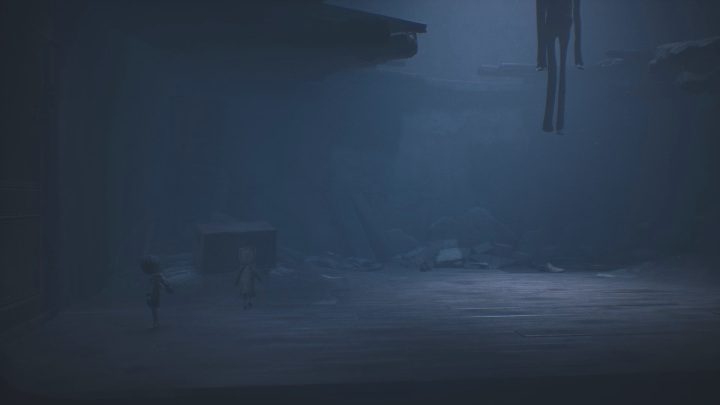 Zacznijmy od tego, że na początku musisz po prostu skierować się w prawo, aż do pierwszej zagadki - Little Nightmares 2: Droga do domu dziecka - solucja, opis przejścia - Little Nightmares 2 - poradnik do gry